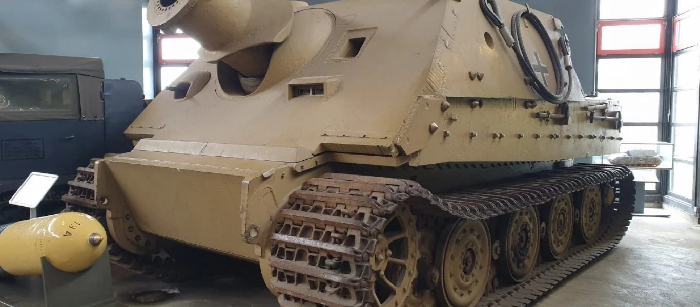 Το γερμανικό άρμα του Β' ΠΠ με το πυροβόλο των 380χλστ! (βίντεο)